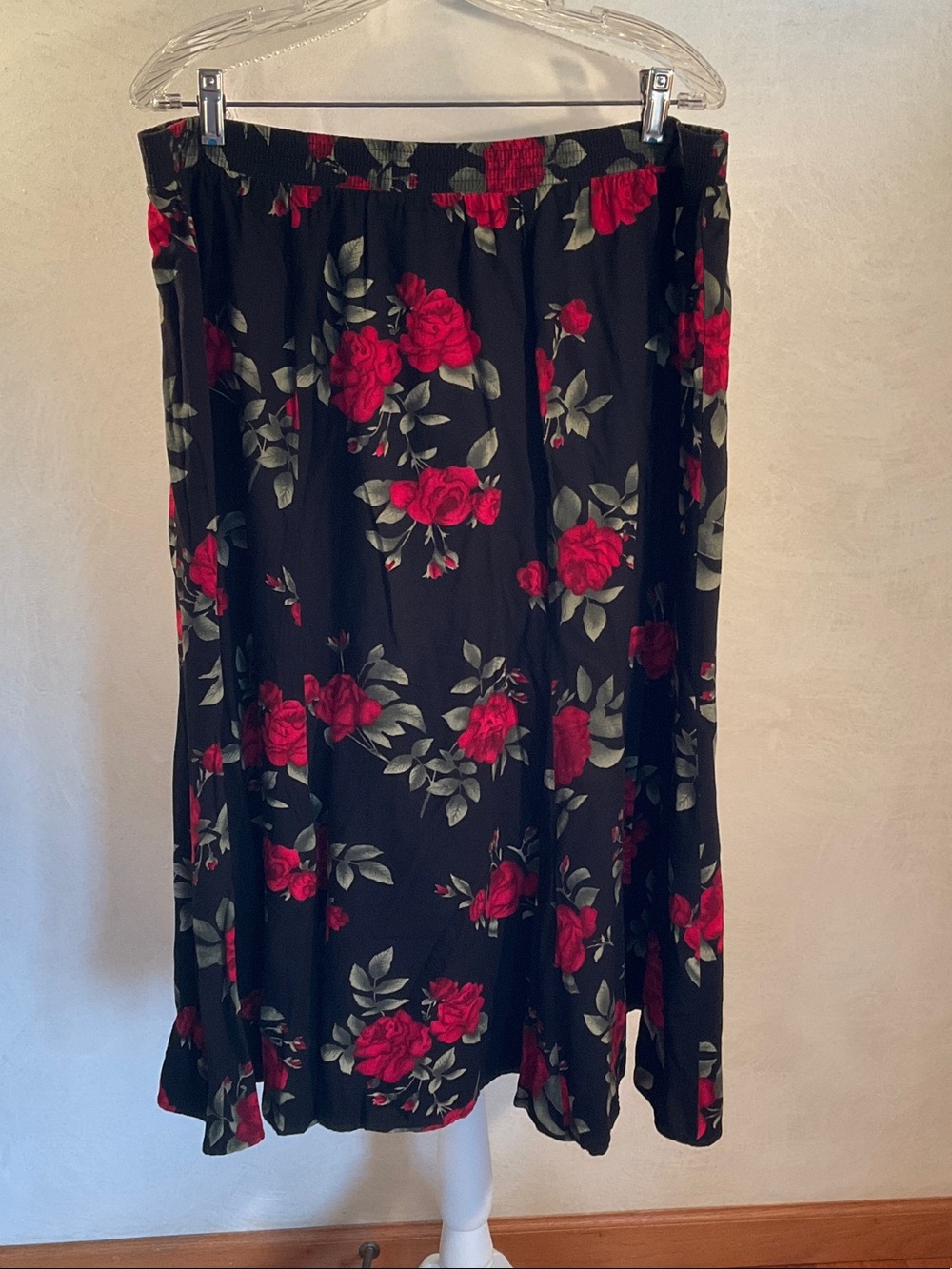Jessica Scott Black Floral Midi Skirt with Red Roses